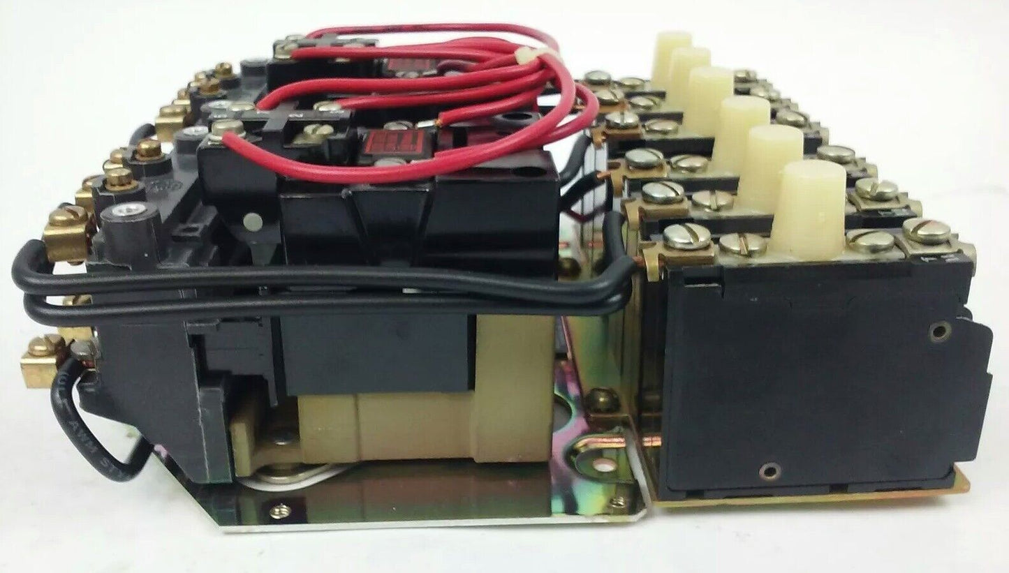 ALLEN BRADLEY 715X-AOD3000 SER. L, TWO SPEED STARTER,SIZE 0,3PH, 575V, 120V COIL