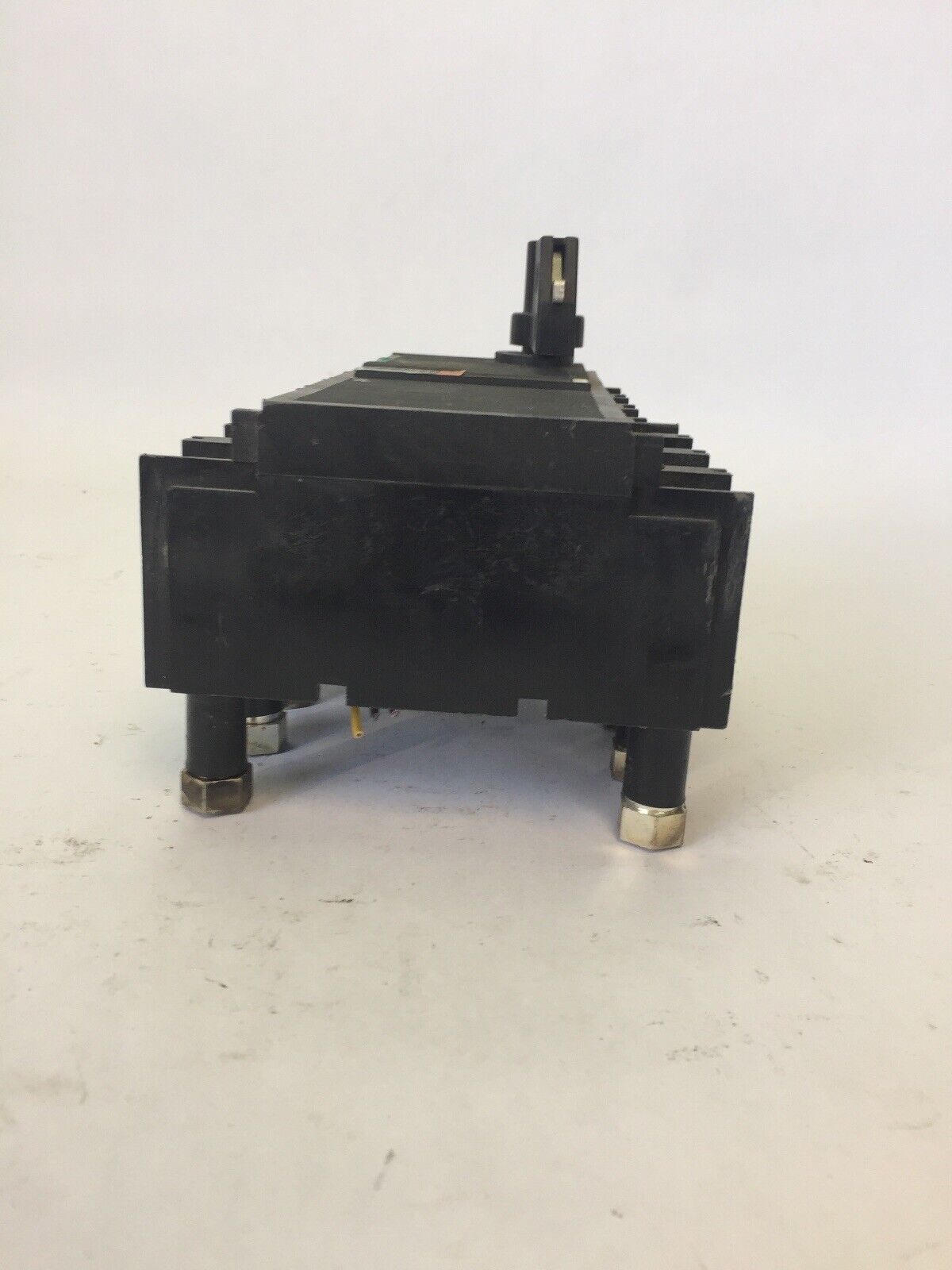 MERLIN GERIN IN125T INTERPACT CIRCUIT BREAKER 660VAC 125A
