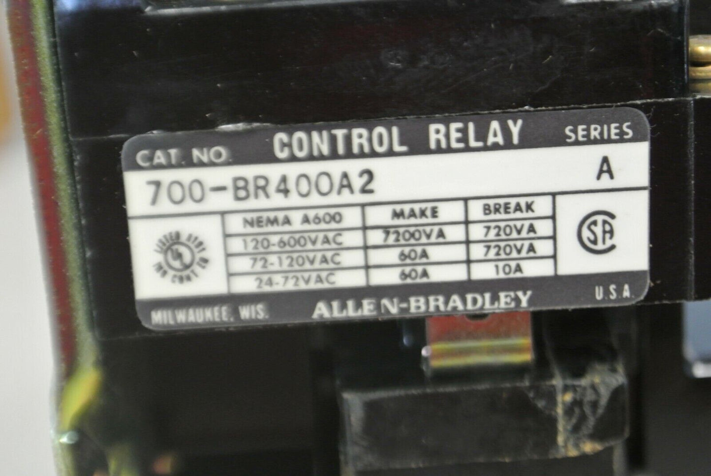 ALLEN-BRADLEY 700-BR400A2 TYPE BR AC RELAY / 240V, 60Hz / 4 N.O. / NEW SURPLUS
