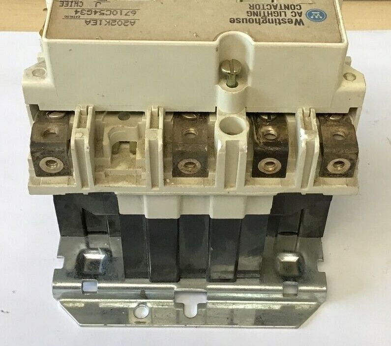 WESTINGHOUSE AC LIGHTING CONTACTOR A202K1EA MODEL J 6710C54G34