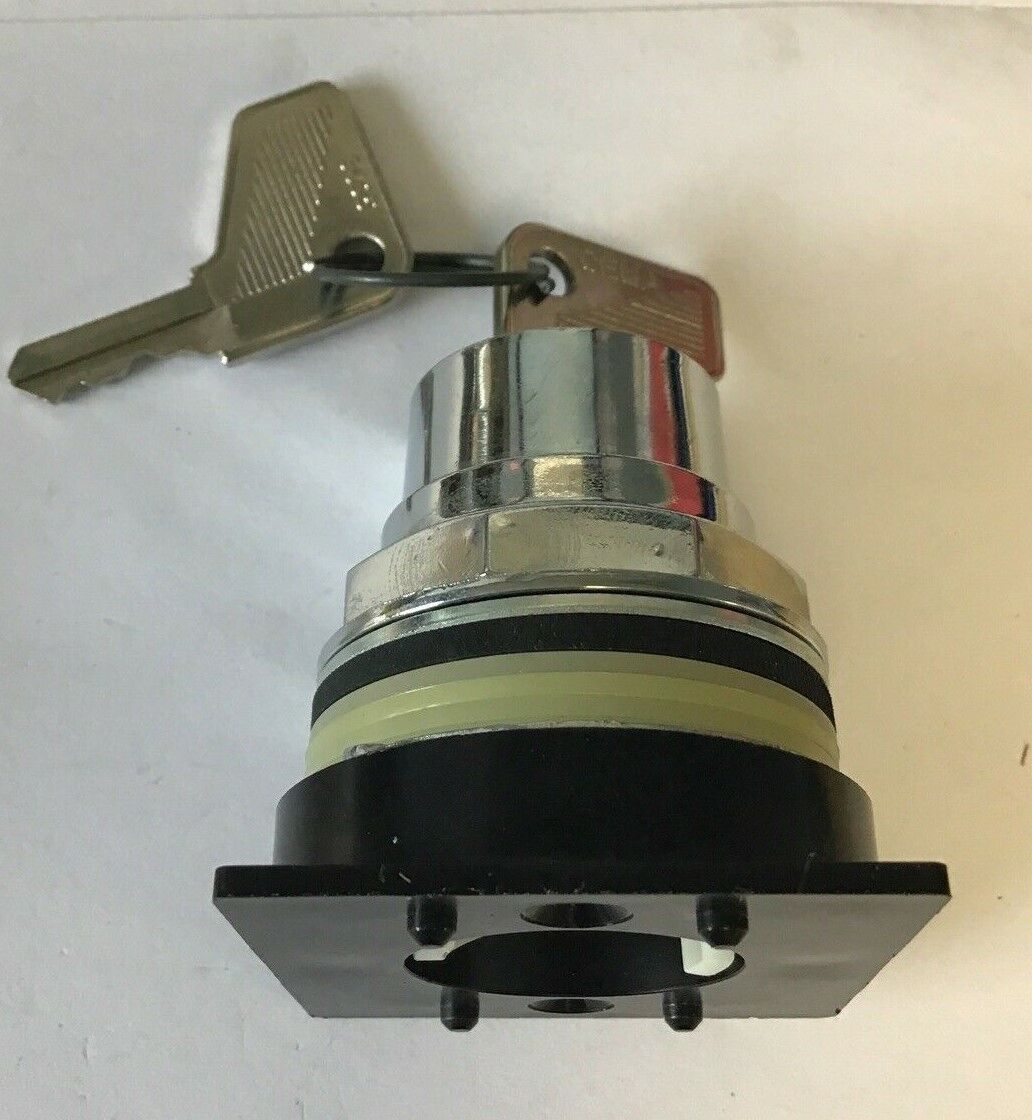 GENERAL ELECTRIC KEYED SELECTOR SWITCH CR104P SERIES