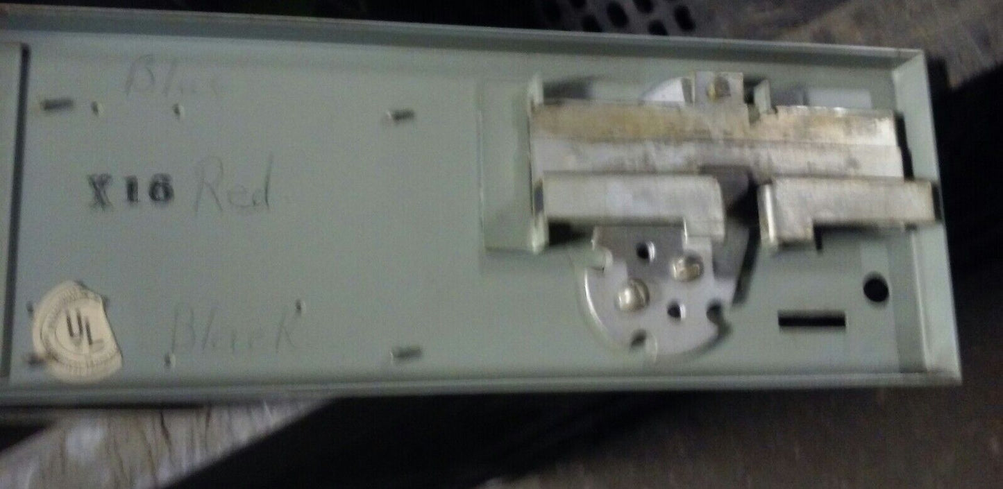 GE Panelboard Switch DD2D2322 - 60 Amp, 240 Volt, 3-Pole - Fusible, Tandem