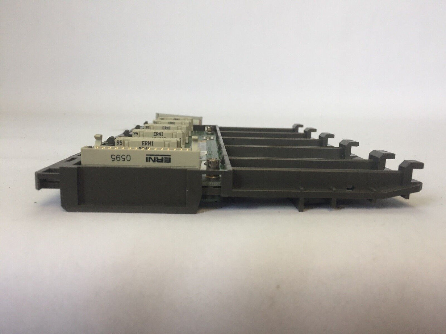 AEG MODICON DTA201 7628-042.244801SECONDARY SUBRACK 5 SLOTS REV 10