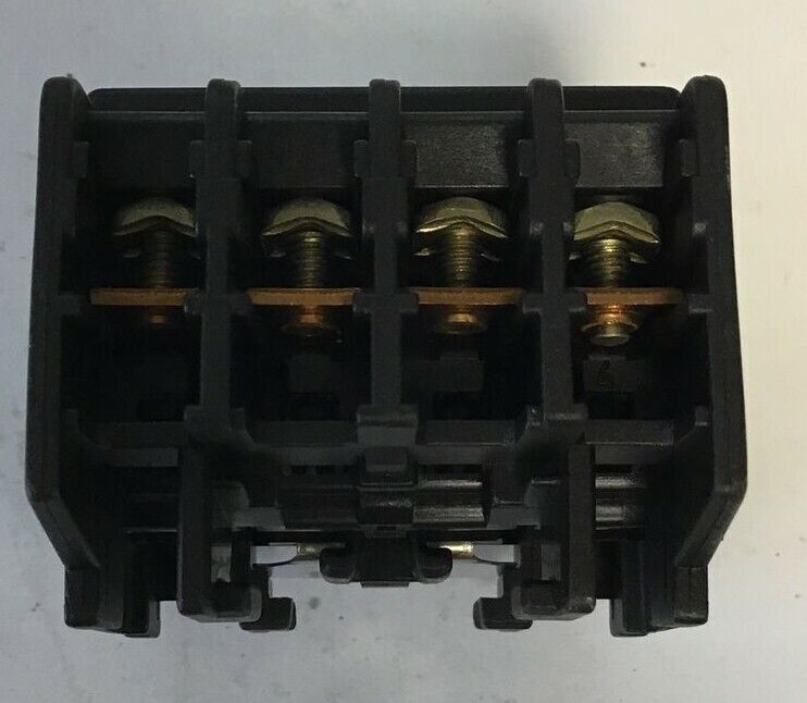 ABB EHAD-40 ADDER DECK 4NO SK819203-D