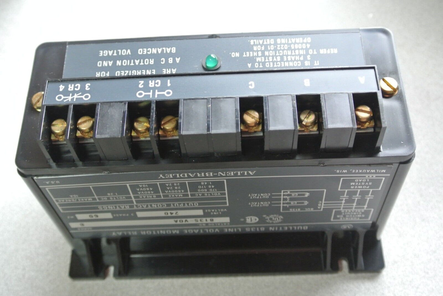 ALLEN-BRADLEY 813S-VOA Ser. B LINE VOLTAGE MONITOR RELAY 240V, 60Hz NEW SURPLUS