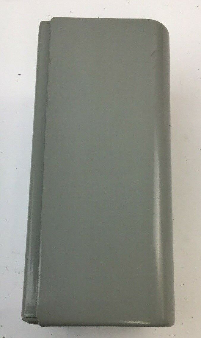 GE CR2940BA402A GENERAL PURPOSE ENCLOSURE 600V MAX HEAVY DUTY