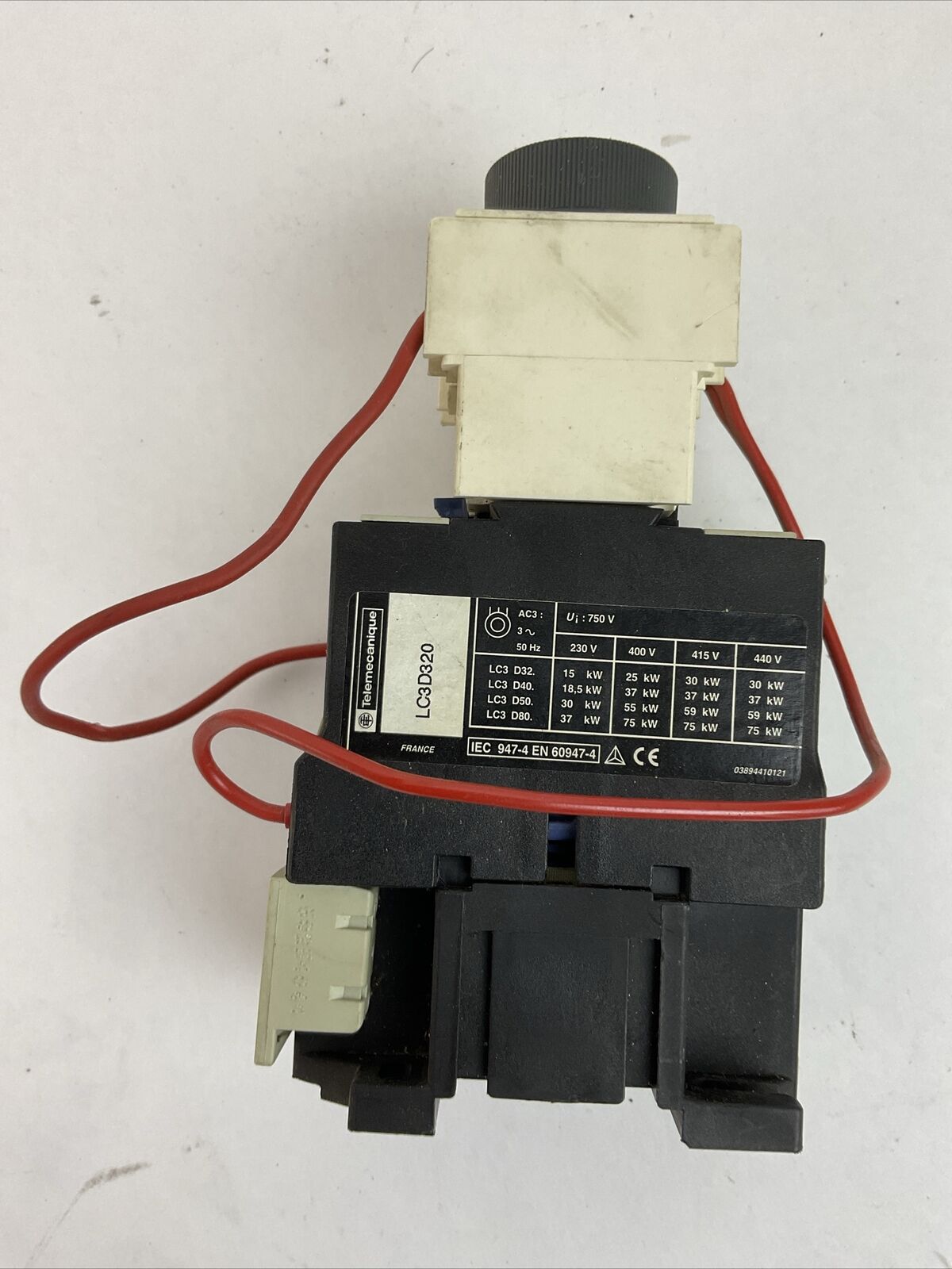 TELEMACANIQUE LC1D3210 CONTACTOR 24V 50/60HZ COIL LA2DS2 CONTACT BLOCK