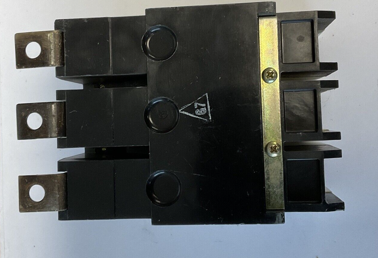 WESTINGHOUSE GDB 14K CIRCUIT BREAKER 50A 480VAC 3POLE 50/60HZ GDB3050