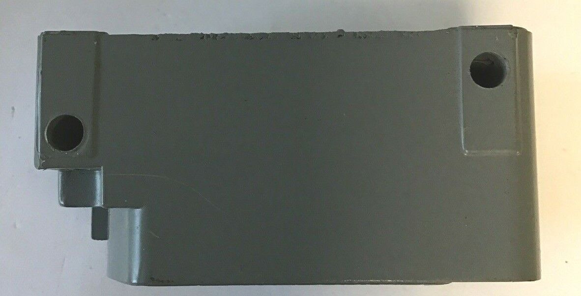 CUTLER HAMMER 10316H555 LIMIT SWITCH RECEPTACLE