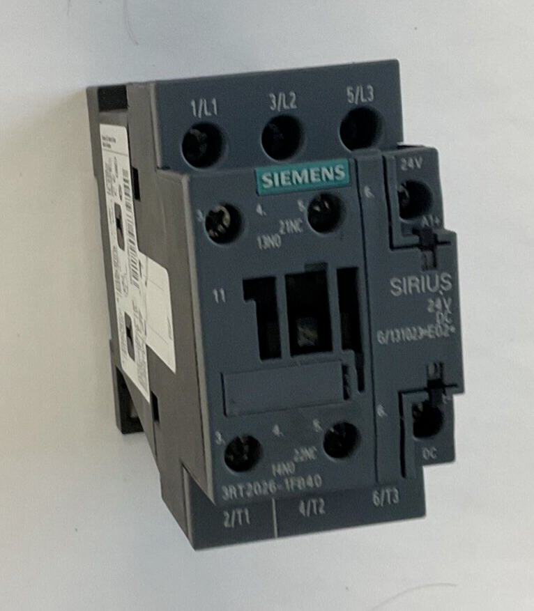 SIEMENS 3RT2026-1FB40 CONTACTOR 24VDC 35A 600VAC
