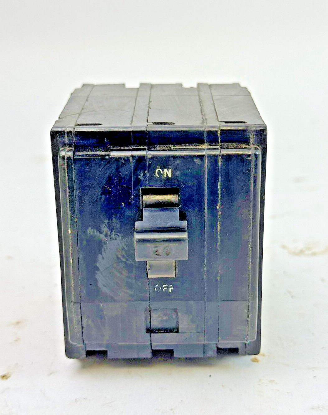 SQUARE D - QO320 - STAB CIRCUIT BREAKER - 20A/3 POLE/240VAC