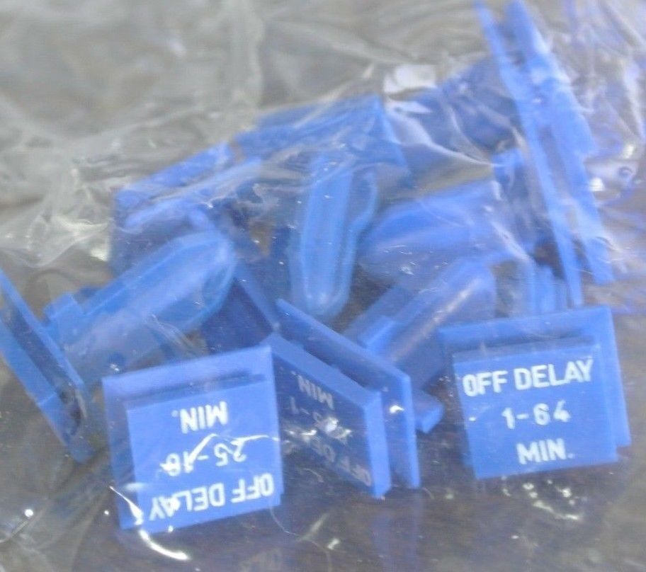 ALLEN-BRADLEY 700-RTAV - RTA ACCESSORY - KIT, ASSORTED PROGRAM KEYS NEW SURPLUS