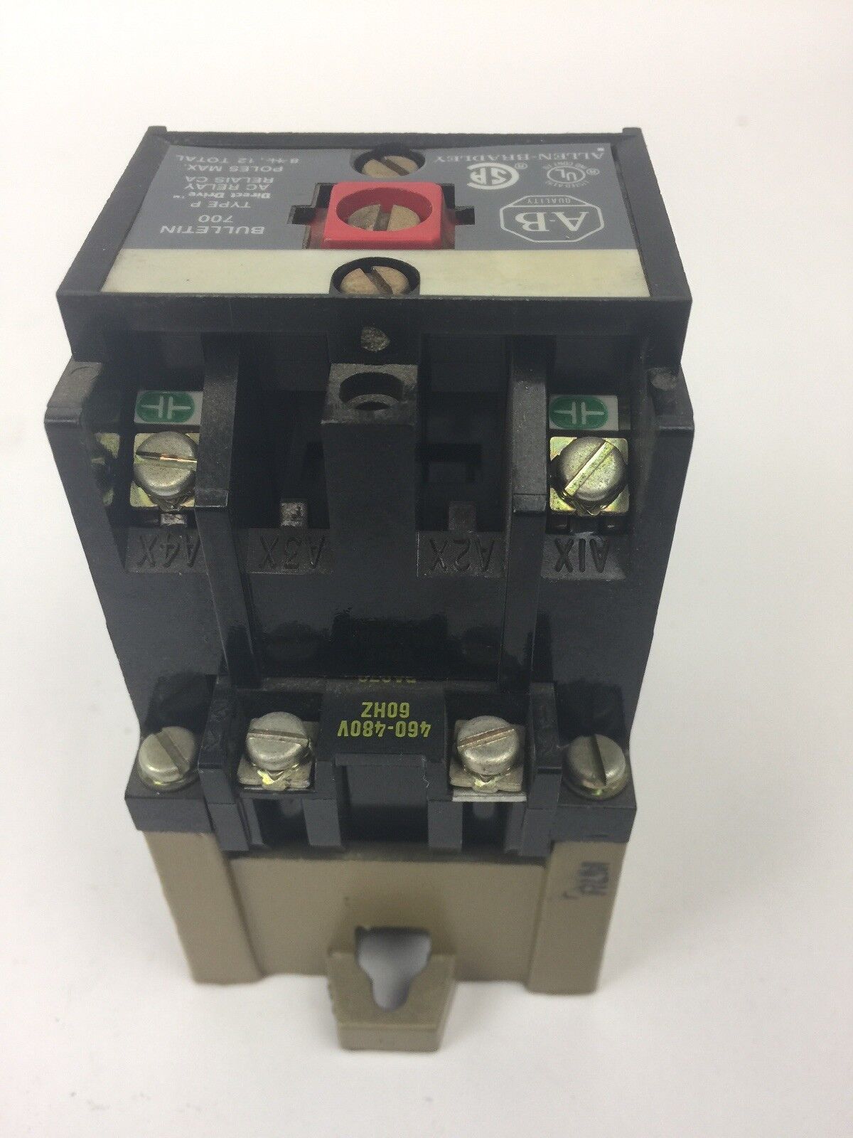 ALLEN BRADLEY 700-P200A4 AC RELAY SER A 460-480V 60HZ COIL