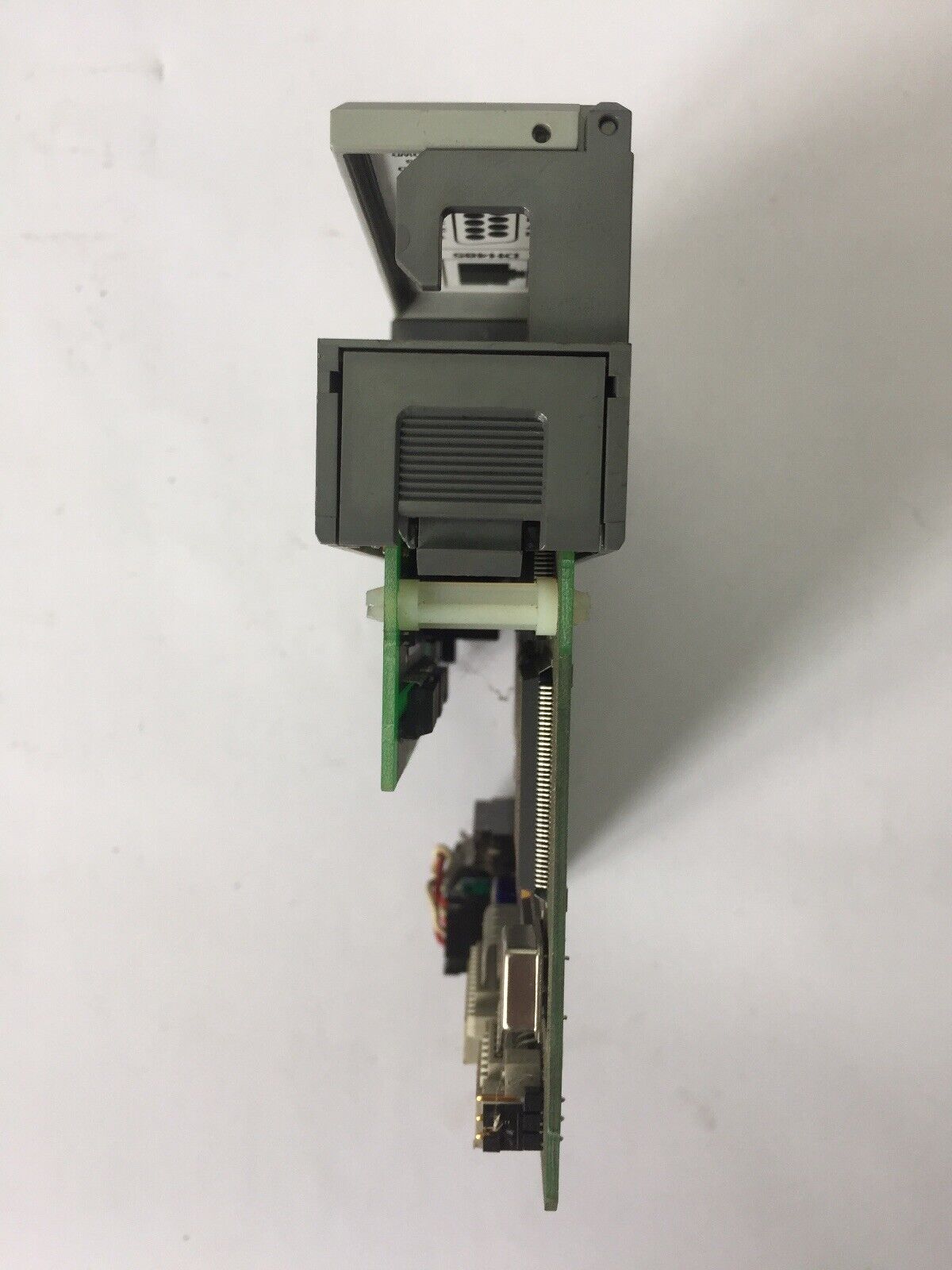 ALLEN BRADLEY 1747-L531 PROCESSOR UNIT 24VDC SER E PROC. REV 8