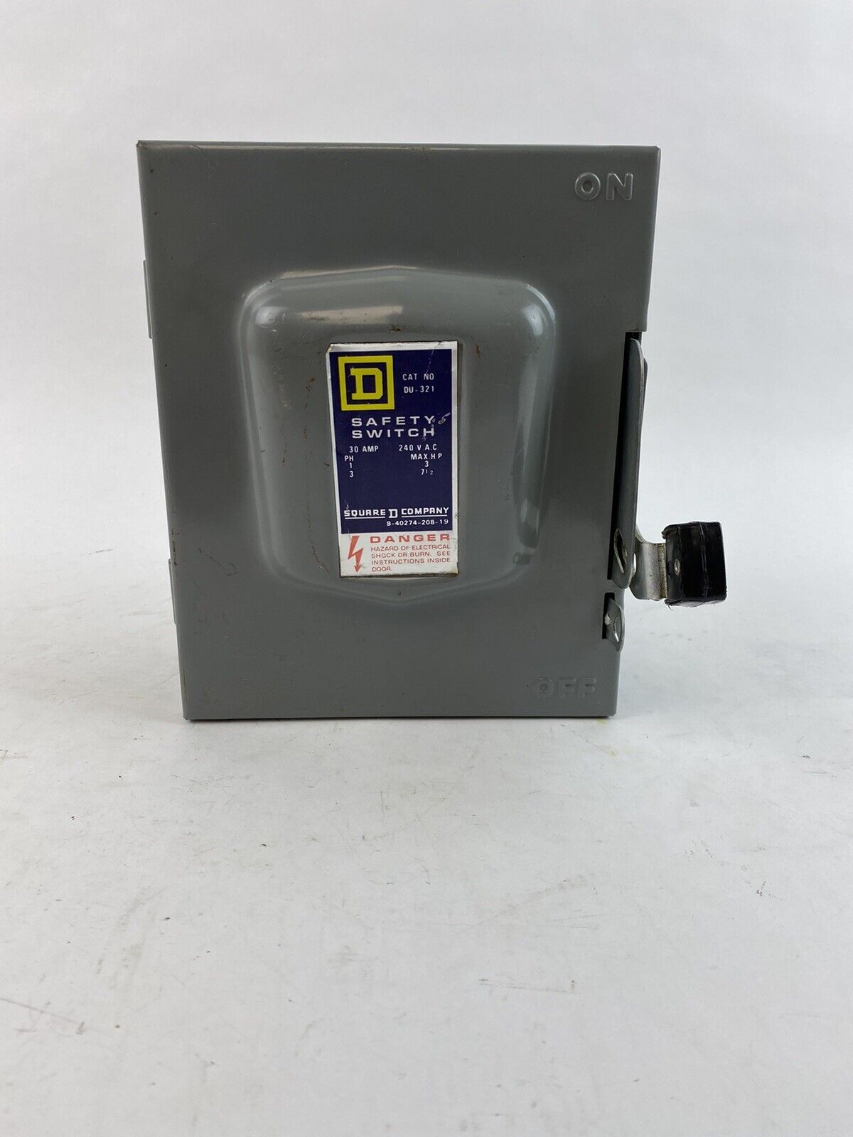 Square D DU-321 Series C2 30A 240VAC Safety Switch