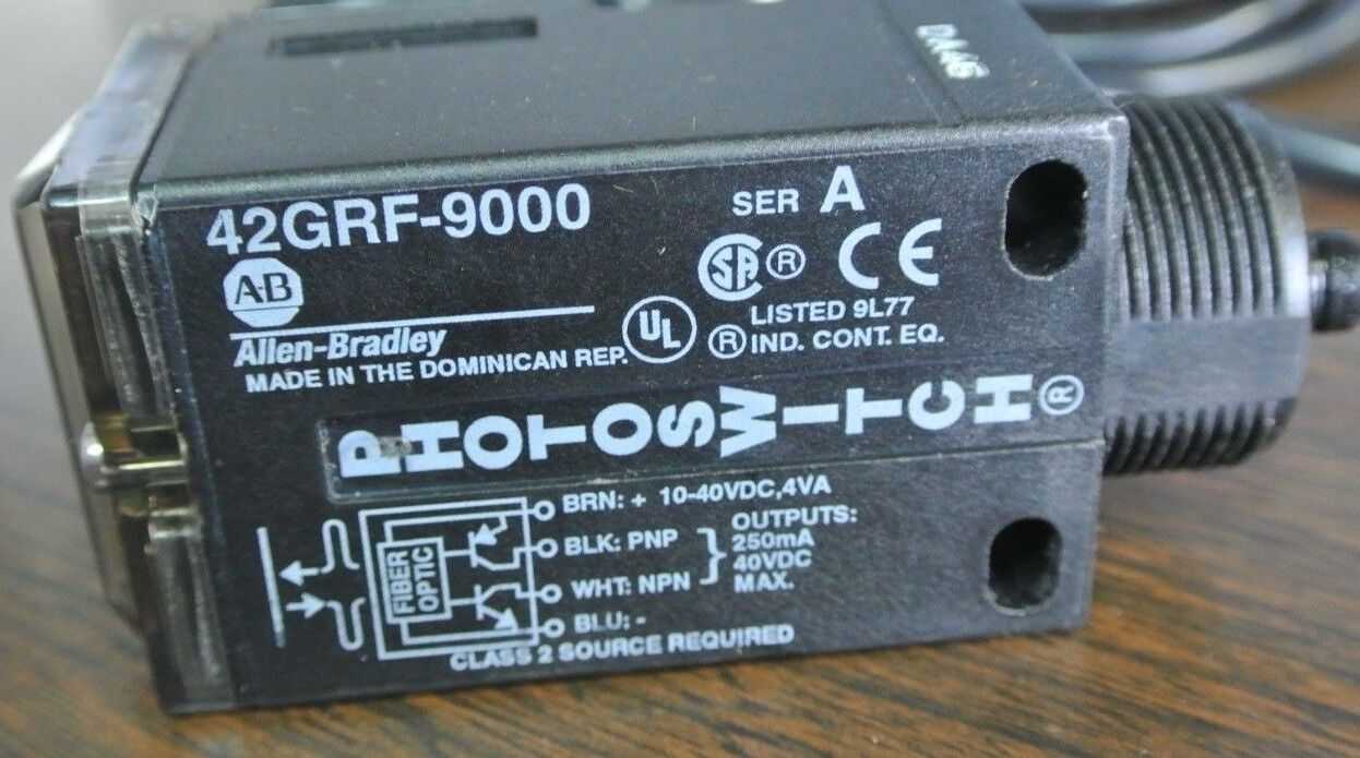 ALLEN-BRADLEY 42GRF-9000 PHOTOSWITCH FIBER OPTIC INFRARED CONTROL - NEW SURPLUS