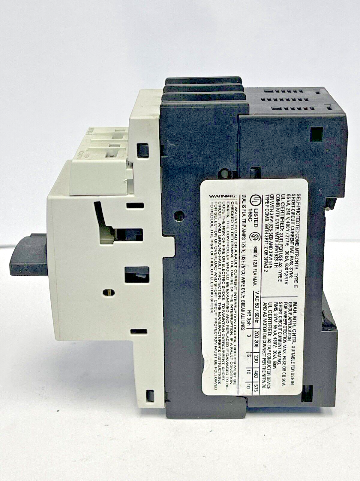 SIEMENS - 3RV1021-1KA10 & 3RV1901-1E - CIRCUIT BREAKER W/ SWITCH TRANSVERSE