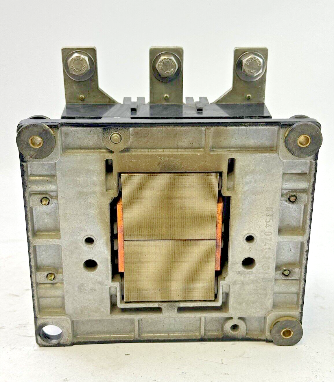 ABB - EHW 250 - WELDING ISOLATOR CONTACTOR - SIZE W5, 120V COIL SK 826 100-BG