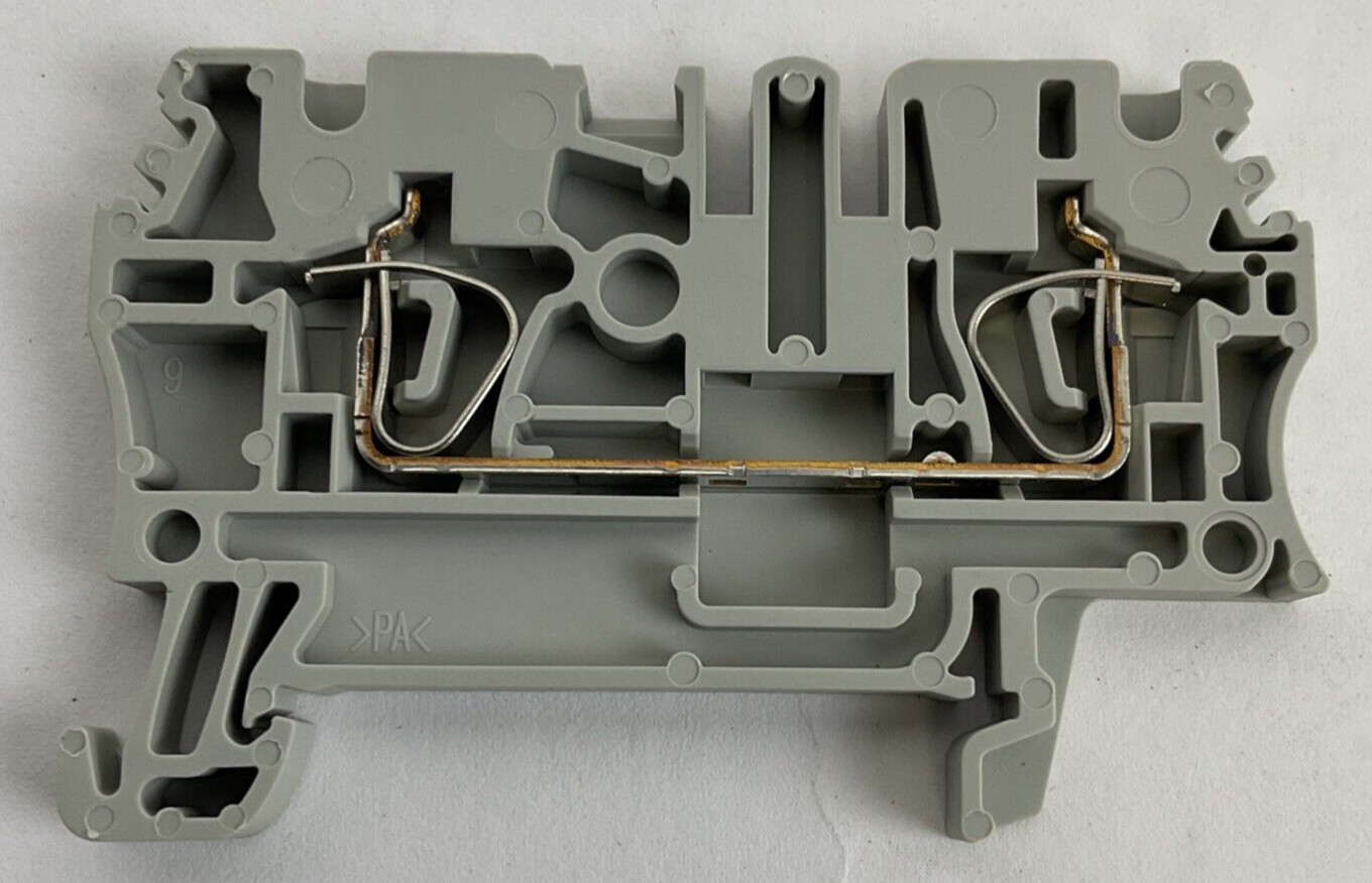 ALLEN BRADLEY 1492-L3 TERMINAL BLOCK 600V****LOT OF 100****