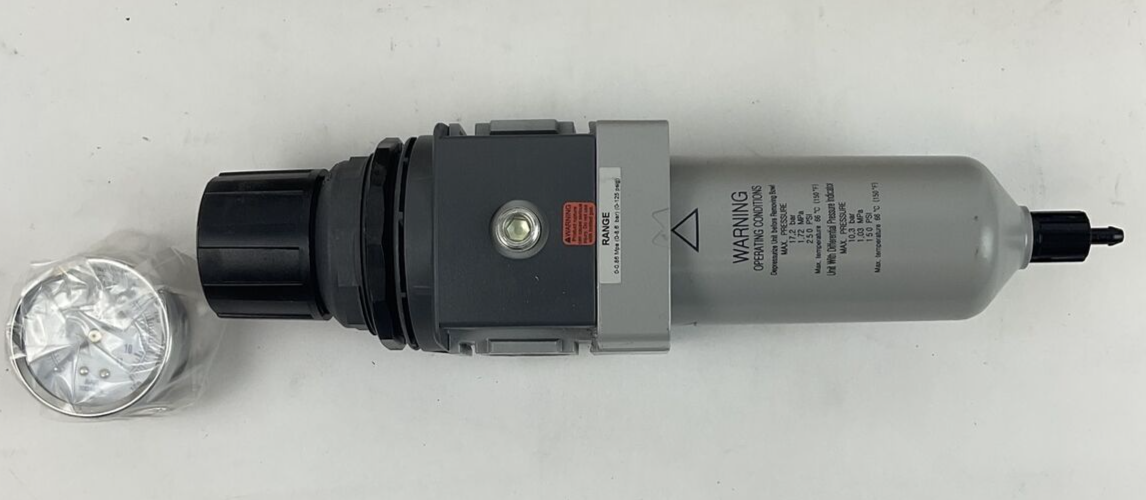 PARKER P33EA96ESMBNGP FILTER REGULATOR 0-125 PSIG