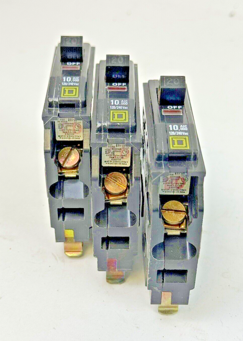 SQUARE D *LOT OF 3* - QO120 - CIRCUIT BREAKERS - 1 POLE/240VAC/20A