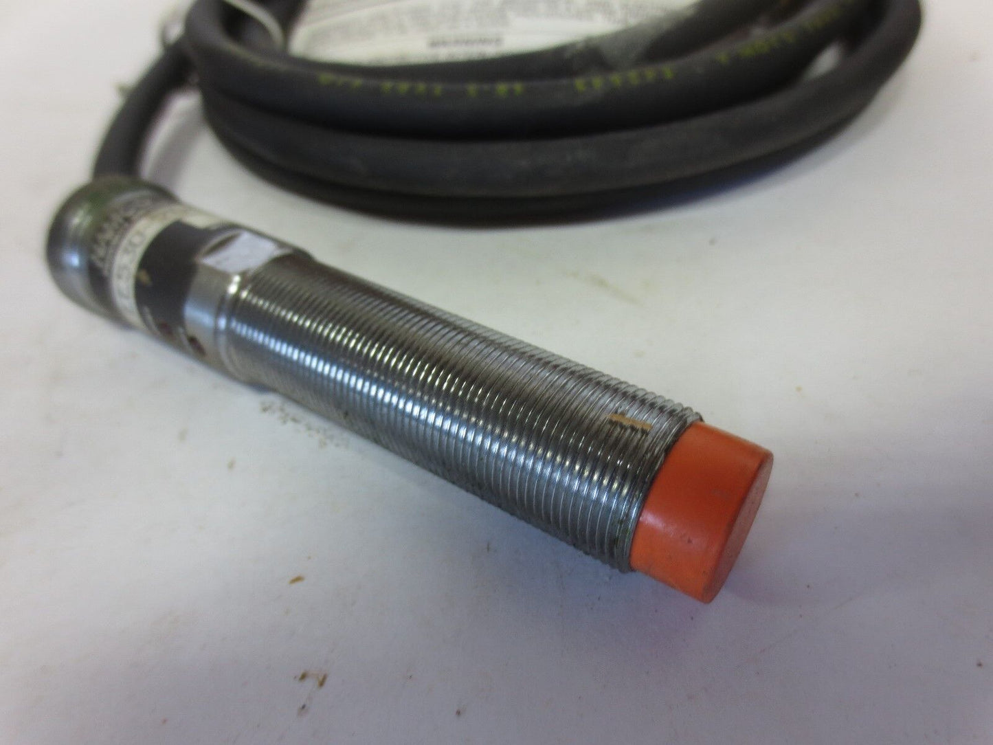 NAMCO CONTROLS EE530-70410 TUBULAR PROXIMITY SENSOR - NEW SURPLUS in SEALED BAG