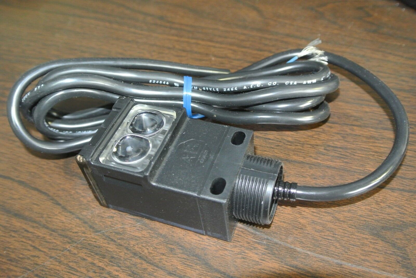 ALLEN-BRADLEY 42GTP-9003 PHOTOSWITCH DIFFUSE TIME DELAY CONTROL - NEW SURPLUS