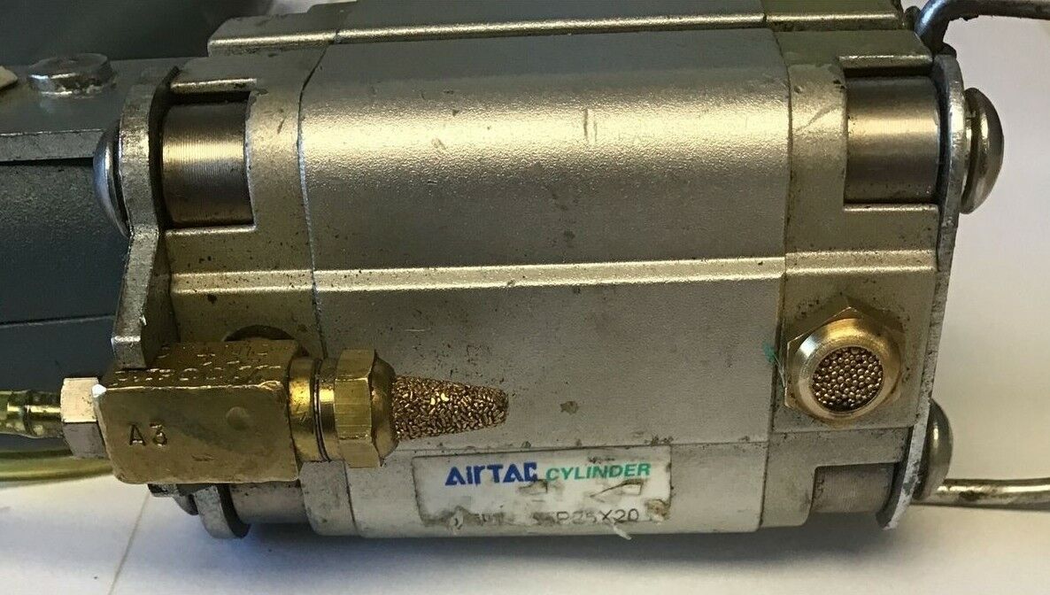AVERY DENNISON 12500-0 PNEUMATIC CABLE TIE INSTALLATION TOOL MS3367/MS3368