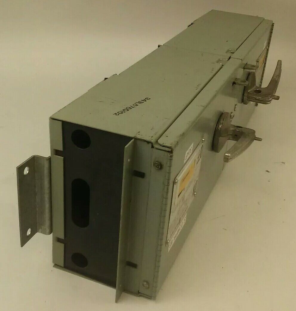 GE TYPE QMR QMR321L QMR321R TWIN FUSIBLE INTERRUPTER SWITCH 30A 240V W/HARDWARE