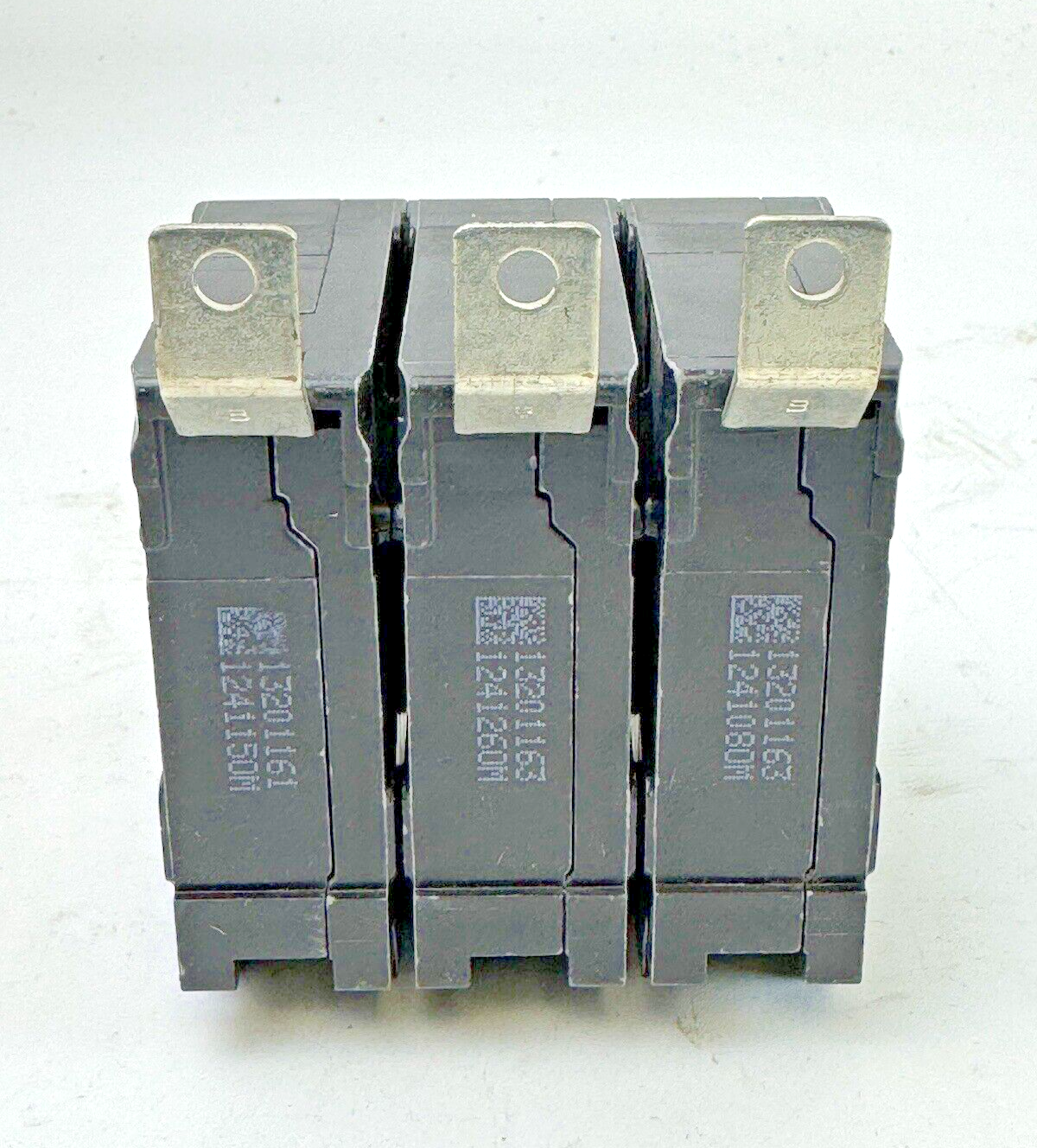 SIEMENS - B360 - BOLT-ON CIRCUIT BREAKER -3 POLE/ 240VAC/ 60A/ 10kA - NEW