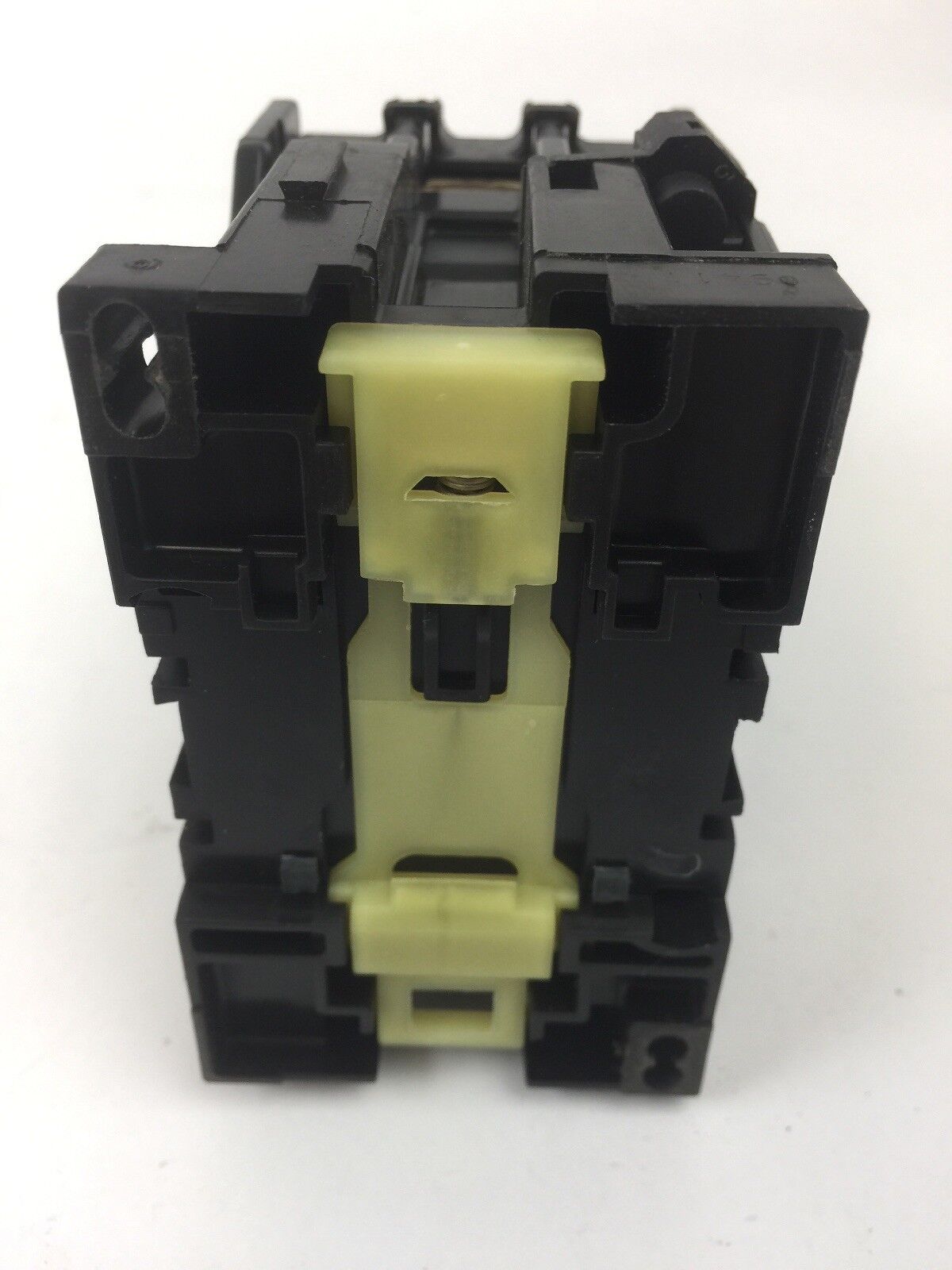 ABB B30-30-22 CONTACTOR 600V 45A COIL 277 V 60 HZ 240 V 50 HZ