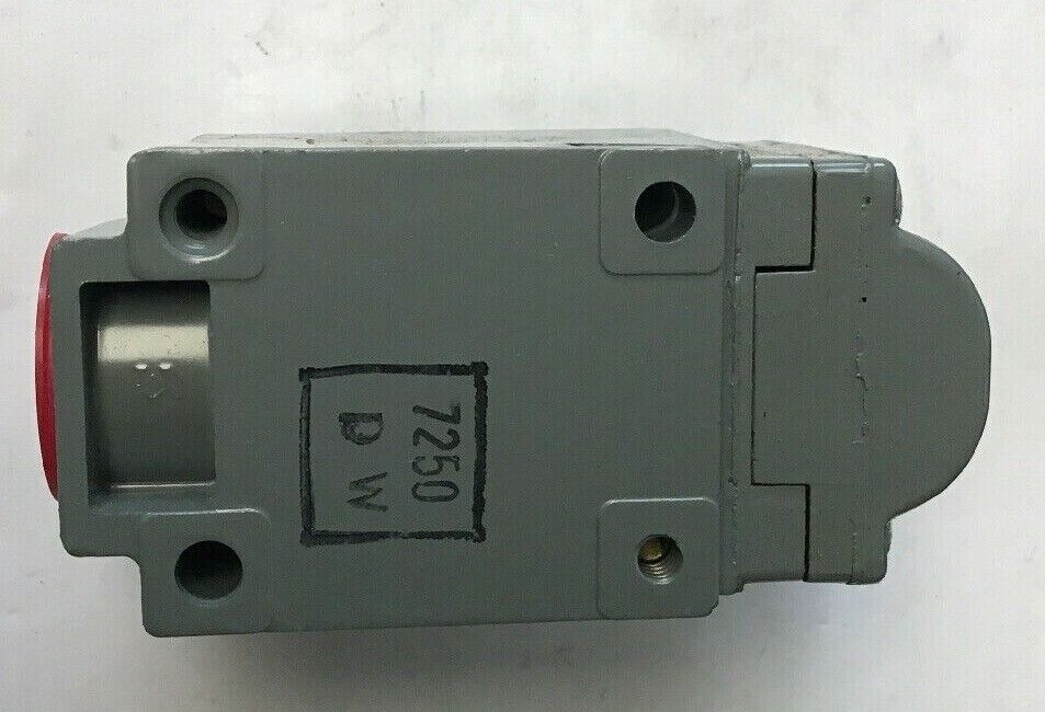 SQUARE D 9007 B52A1 TURRET HEAD LIMIT SWITCH SER. A