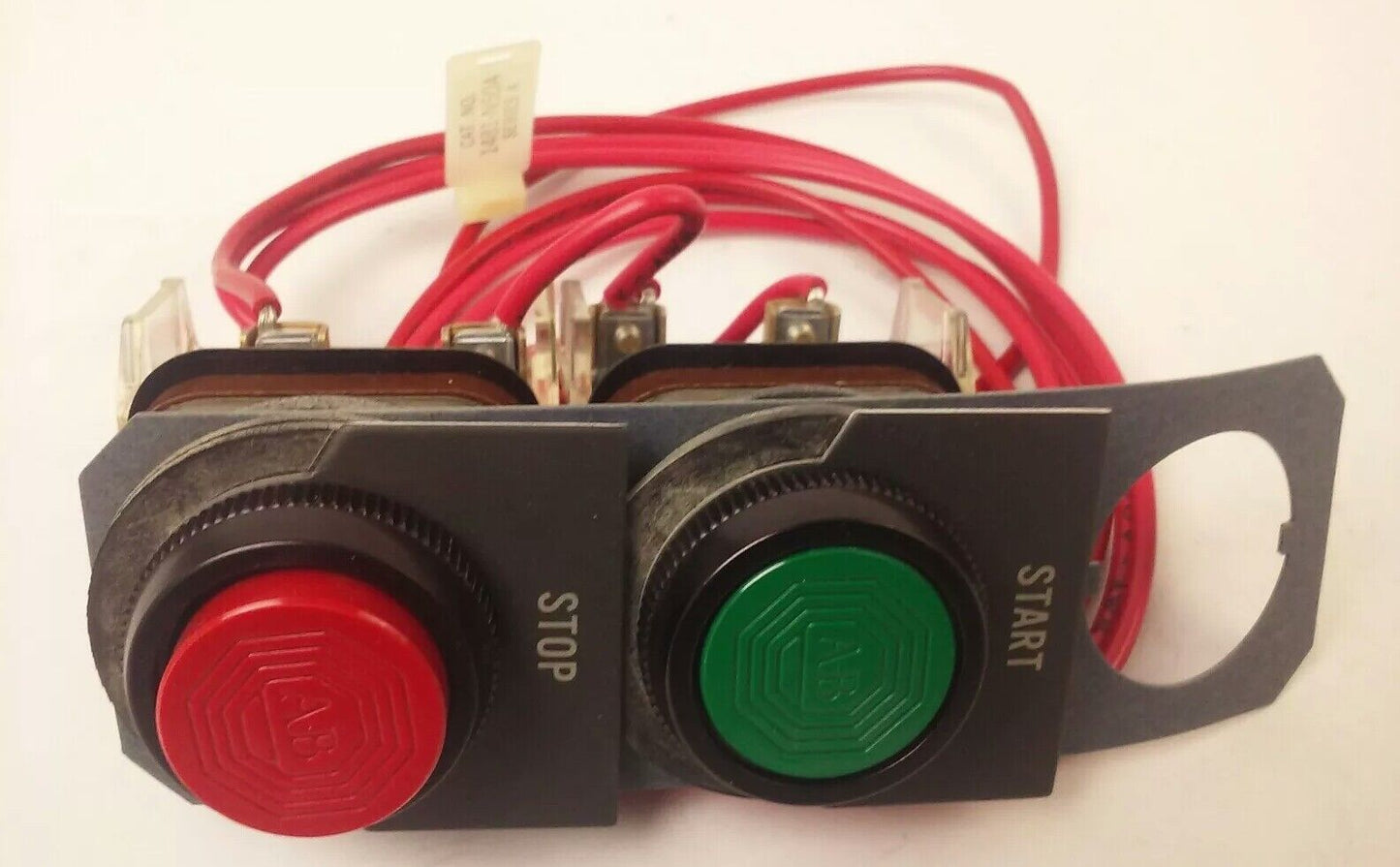 ALLEN BRADLEY 1481-N50A SER.A PUSH BUTTON KIT SIZES 0-1-2-3, START STOP, 800TXD1