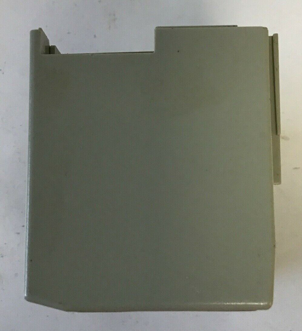 ALLEN BRADLEY 1794-0B16/A SOURCE OUTPUT 24VDC