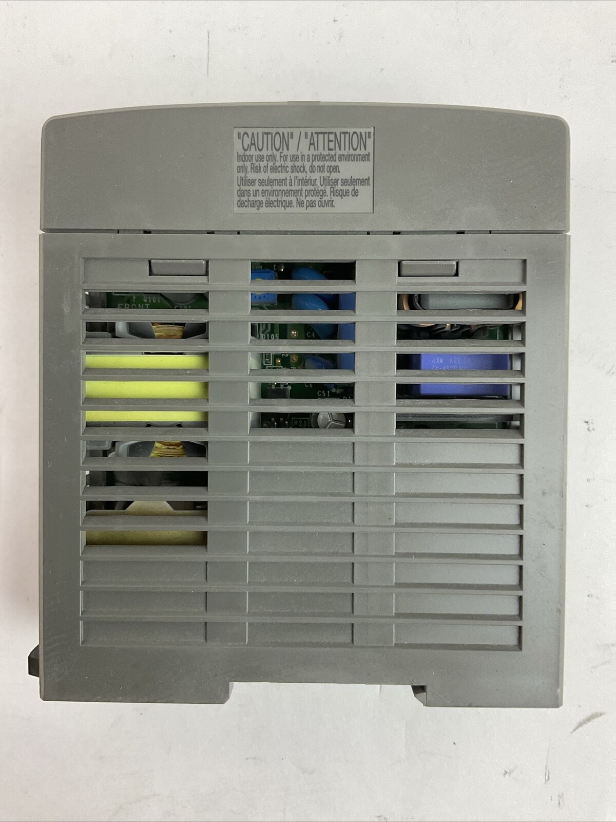 IDEC PS5R-VE24 POWER SUPPLY OUTPUT 24VDC 3.75A 90W INPUT 100-240VAC 1.1-0.6A