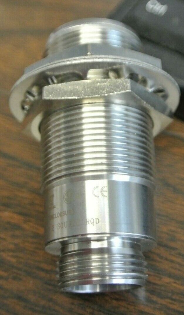 ALLEN-BRADLEY 871TM-DH10CP30-N4 INDUCTIVE PROXIMITY SENSOR / NEW SURPLUS