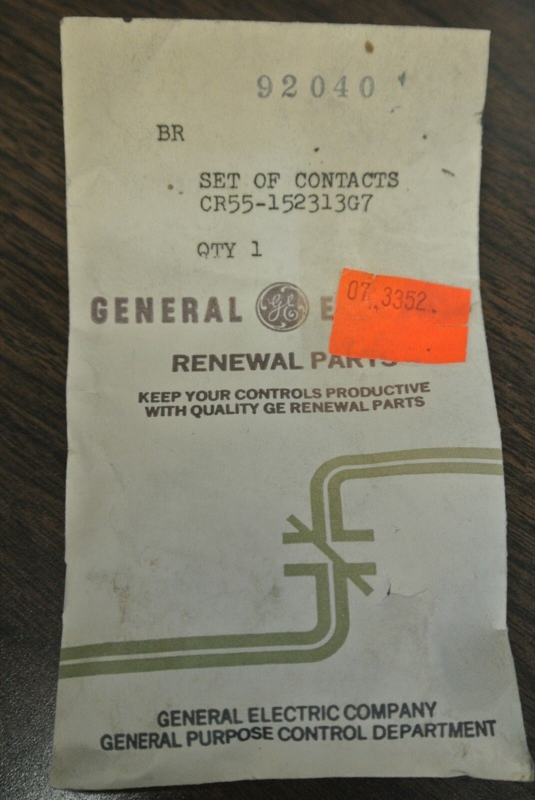GENERAL ELECTRIC CR55-152313G7 CONTACTS SET / 1 POLE / NEW SURPLUS
