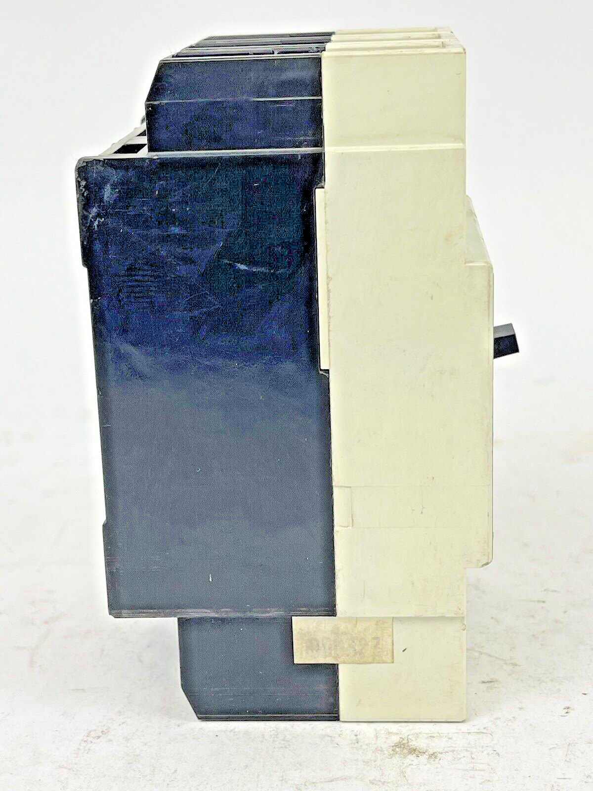 CUTLER-HAMMER - GD3020 - INDUSTRIAL CIRCUIT BREAKER - 3 POLE, 20 AMP, 480 V