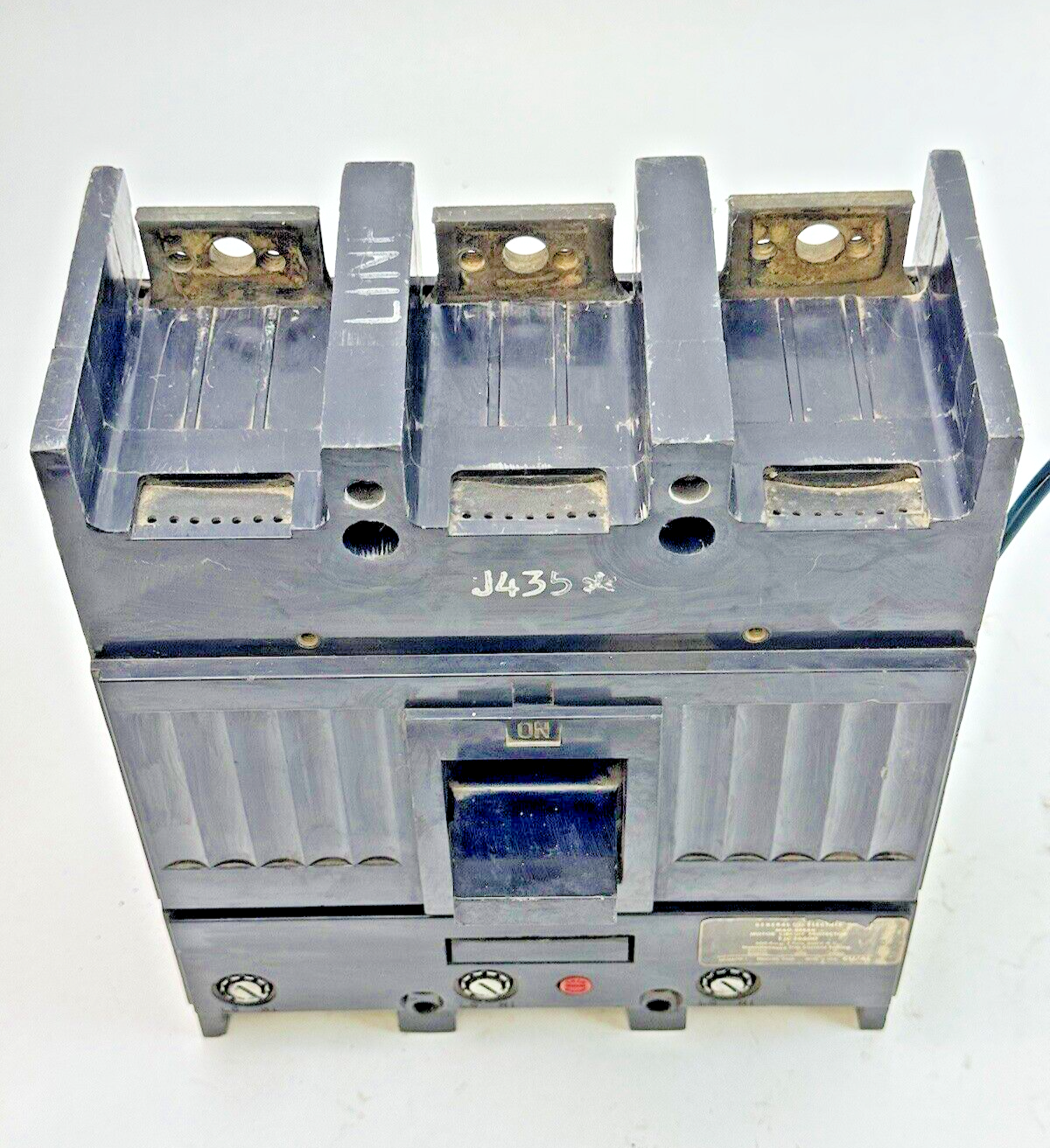 GE - TJC36600 - CIRCUIT BREAKER W/ 600 A TRIP & UV RELEASE - 3POLE/600VAC/600A