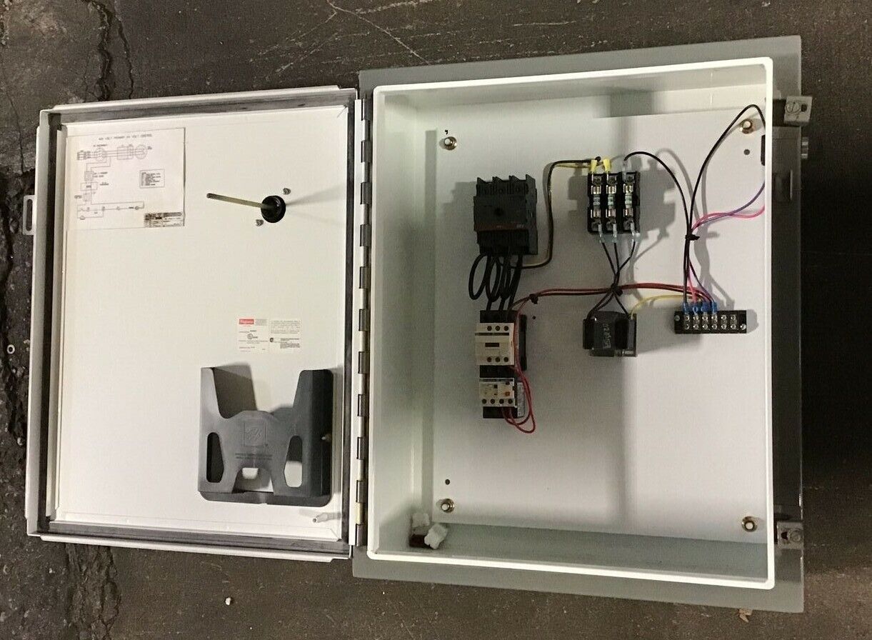 HOFFMAN 460VOLT PRIMARY 24VOLT CONTROL A242008LP