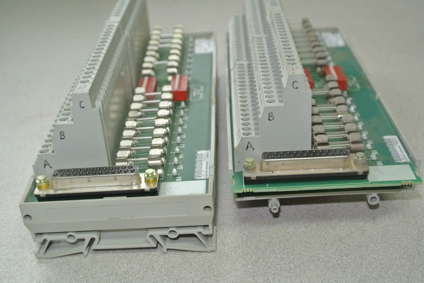 ALLEN-BRADLEY 1492-AIFM16-F-5 - ANALOG INTERFACE MODULE - 10-30VDC