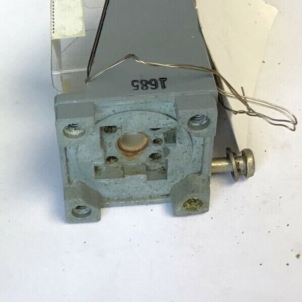 SQUARE D 9007 LIMIT SWITCH BODY 31032-450-03 SER.A 600VAC 10A JH