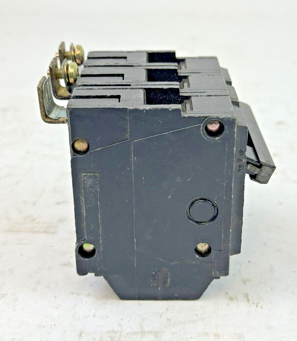 GE - THQB320 - BOLT-ON - CIRCUIT BREAKER - 3 POLE/240VAC/20A