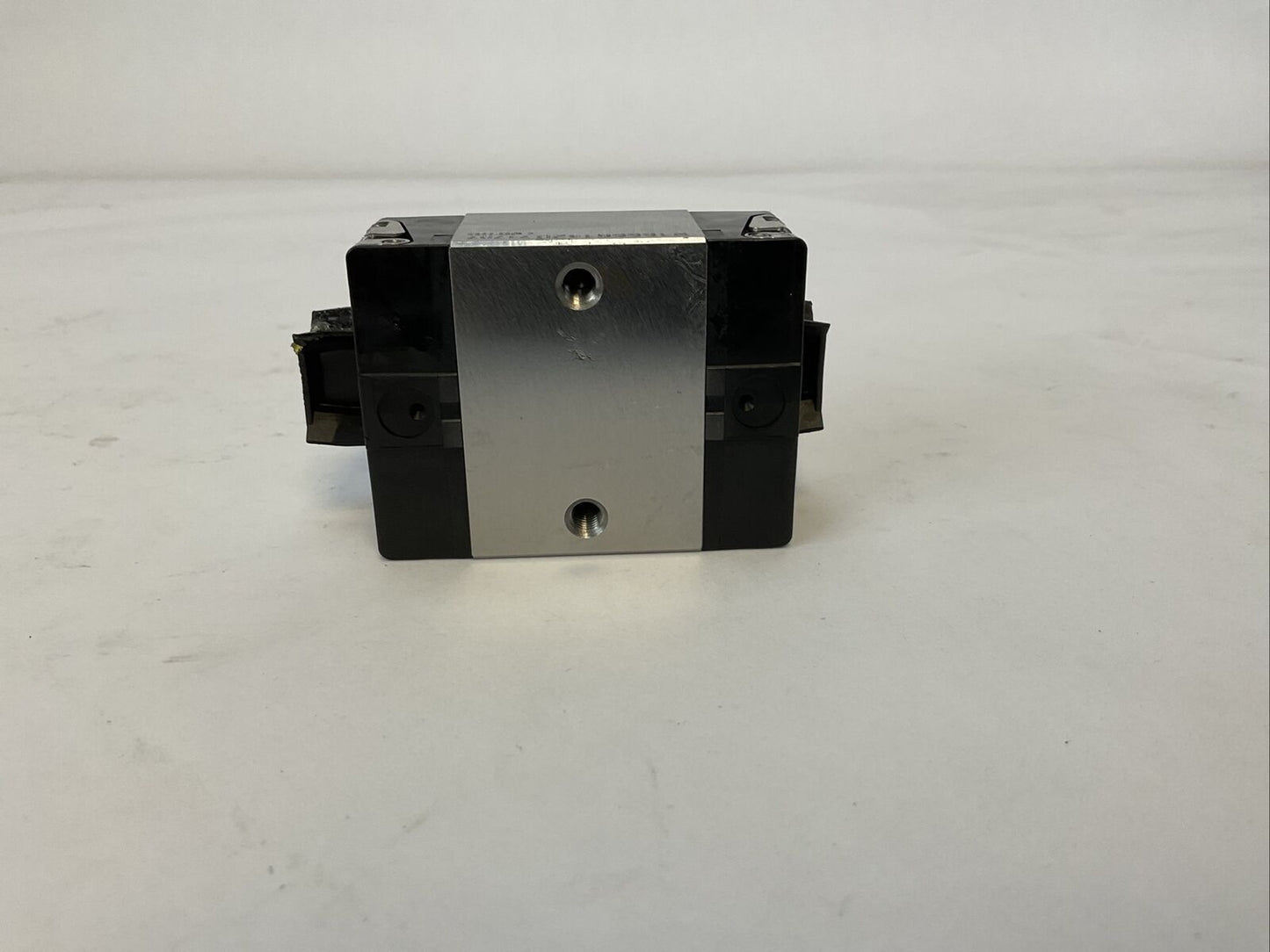 REXROTH R166681420 B. RUNNER BLOCK CS KWD-020-SKS-C1-N-1