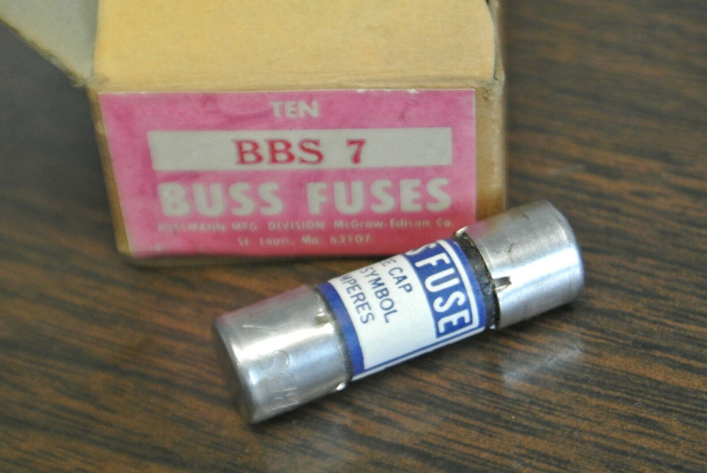 BOX of 10 / BUSS BBS7 MIDGET FUSE / 7A / 600V / NEW SURPLUS / BBS 7