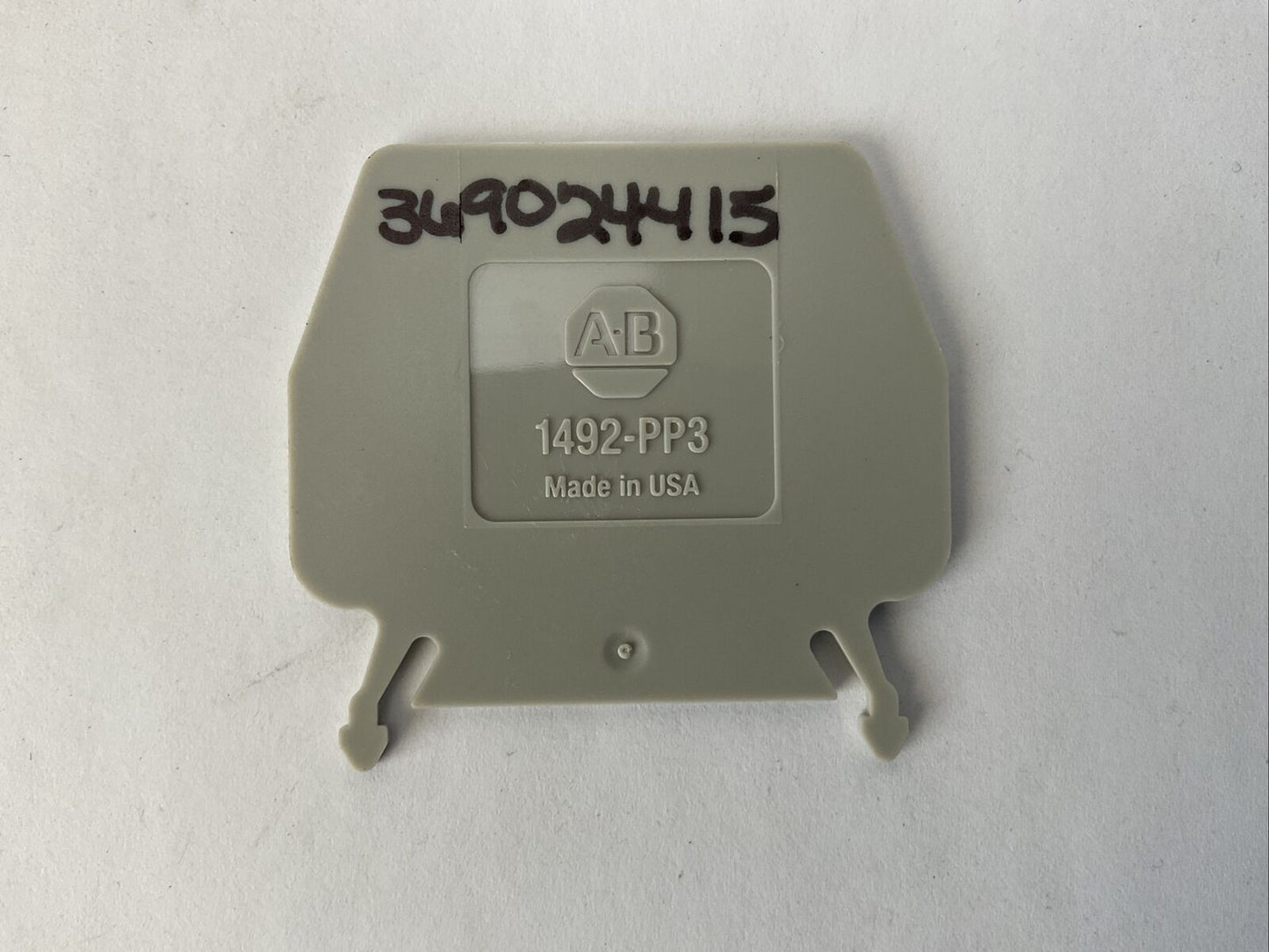 ALLEN BRADLEY 1492-PP3 SER A PARTITION PLATE (LOT OF 77)