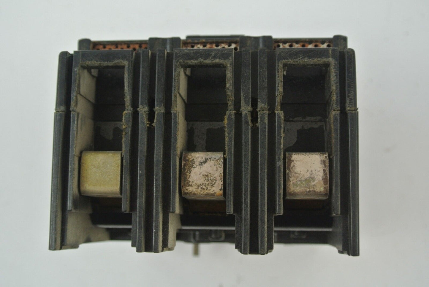GENERAL ELECTRIC TEF134100 CIRCUIT BREAKER / 480VAC / 100A / 3-POLE