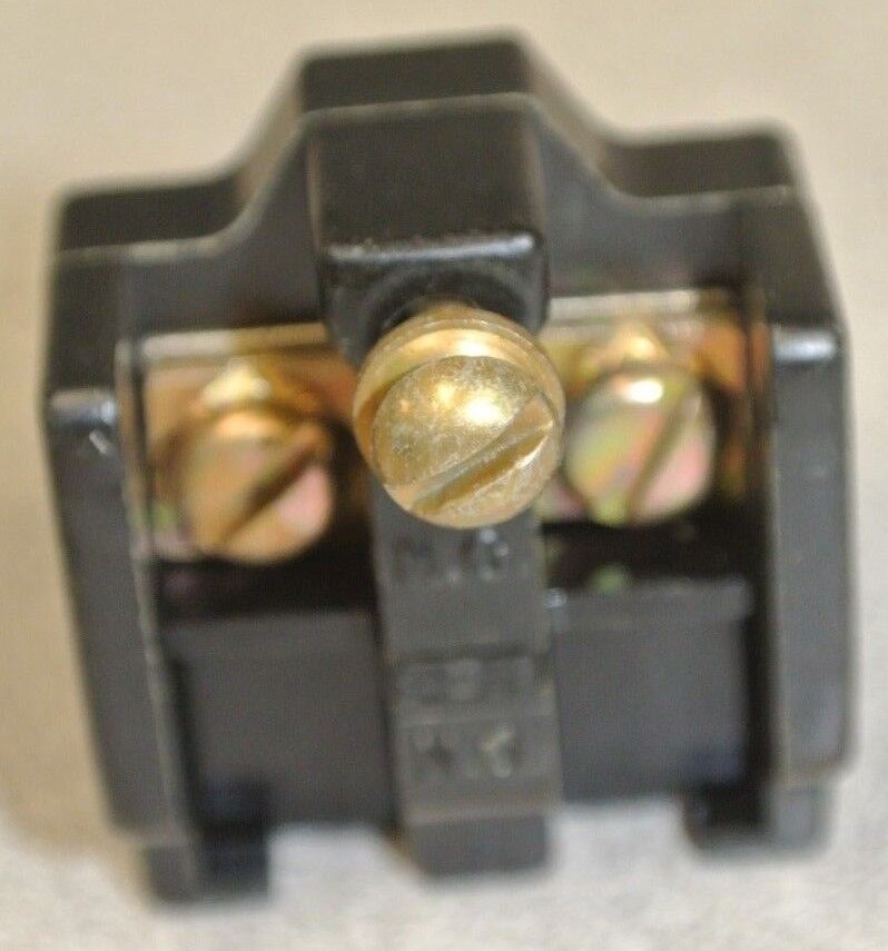 ALLEN-BRADLEY 1495-N11 / AUXILIARY CONTACT BLOCK / N.C. CONTACT / SIZE 0, 1, 2