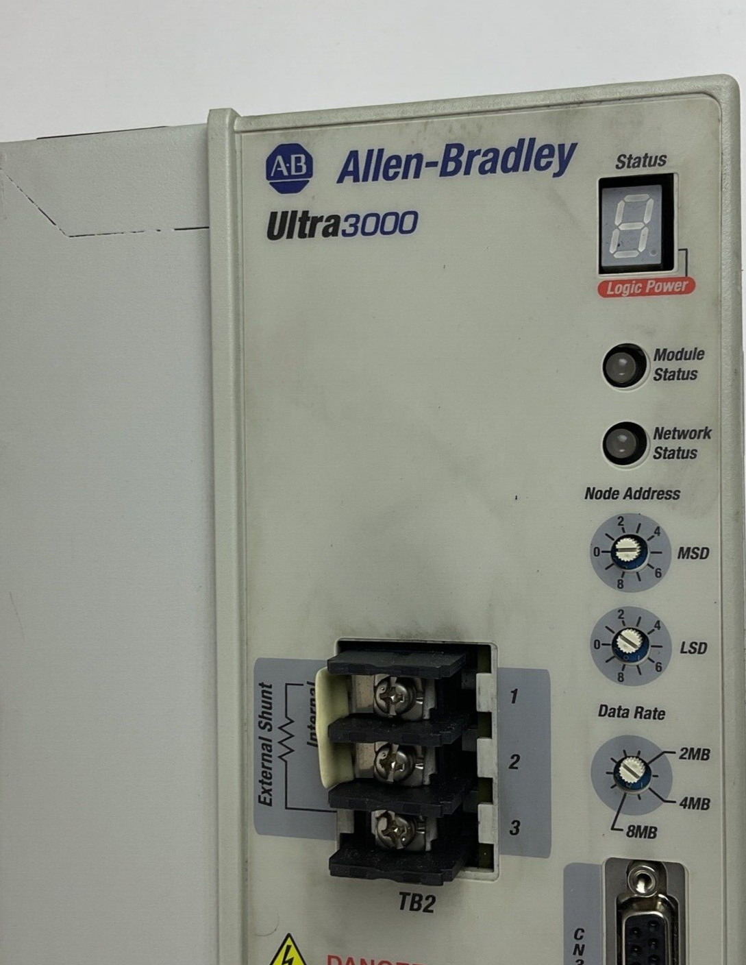 ALLEN BRADLEY 2098-DSD-HV050-SE SERVO DRIVE SER.B 460VAC 3PH 50/60HZ