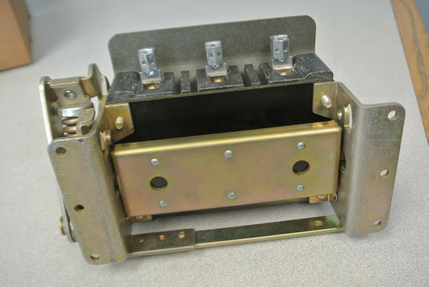ALLEN-BRADLEY X-68867 SIZE 2 DISCONNECT SWITCH / NEW SURPLUS